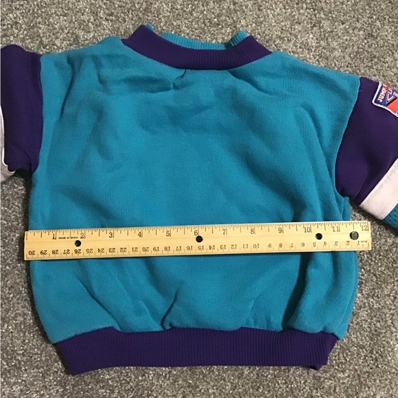 2 onesies and sweater for 18 month 14-18lb baby Disney Tigger, Train & Hornets - Picture 14 of 16
